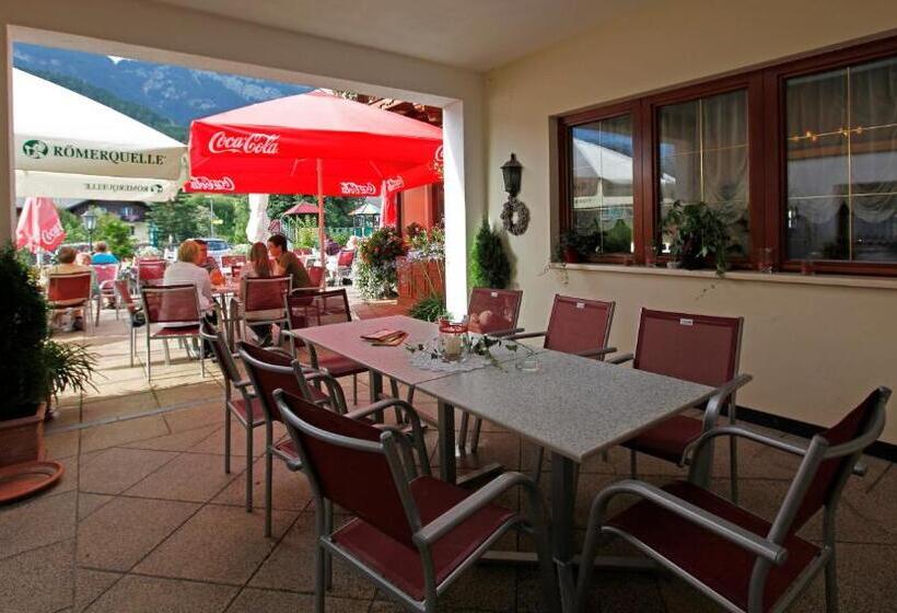 Номер Стандарт Индивидуальный, Dorf Café