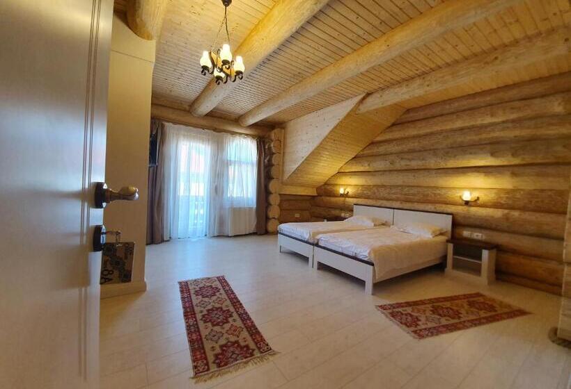 Family Suite, Casa Cartianu