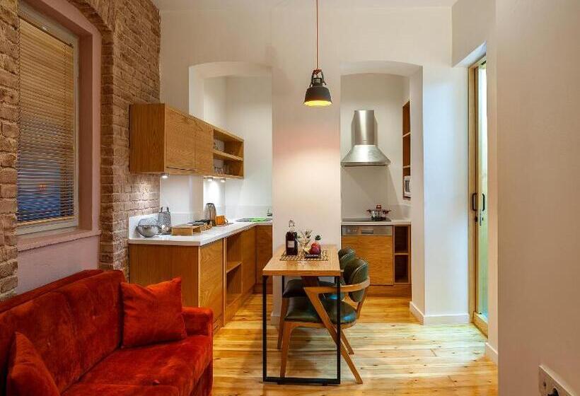 آپارتمان لوکس 1 خوابه, Kumbaracı Apartments & Suites
