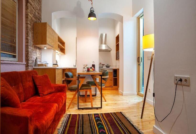 آپارتمان لوکس 1 خوابه, Kumbaracı Apartments & Suites