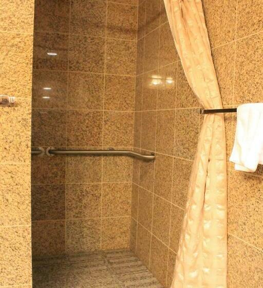 Family Suite, Rushmore Express Keystone