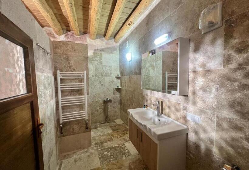 Номер Стандарт, Yeşilöz Inn Cave Otel