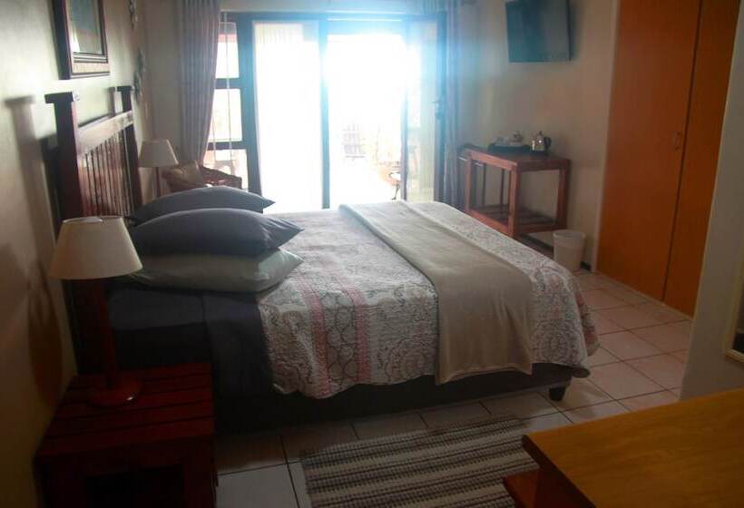 스탠다드 룸, Mzimayi River Lodge