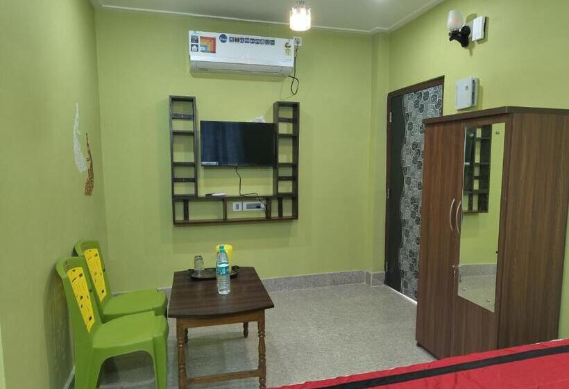 Номер Deluxe, Staymaker Mukul Bithi Stay With Garden View