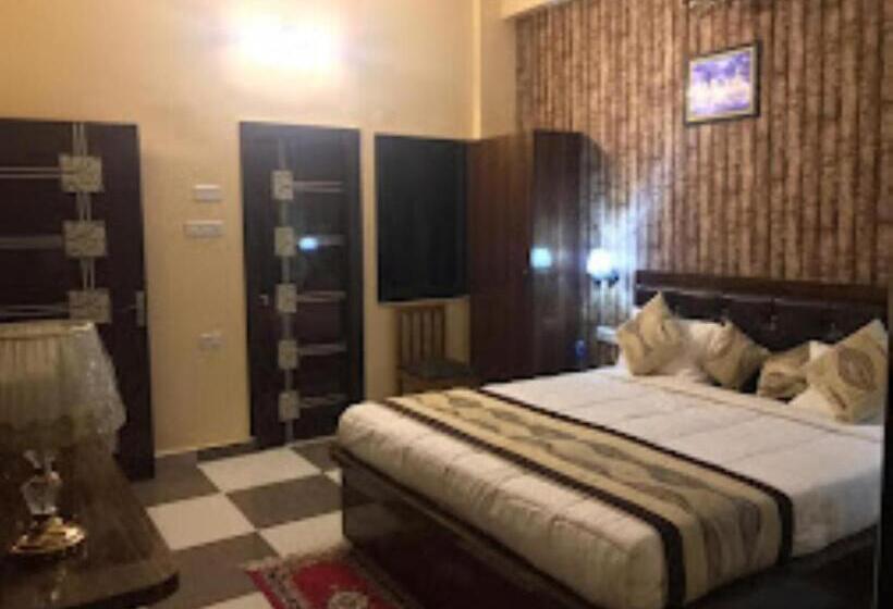 Номер Deluxe, Kings Banaras , Varanasi