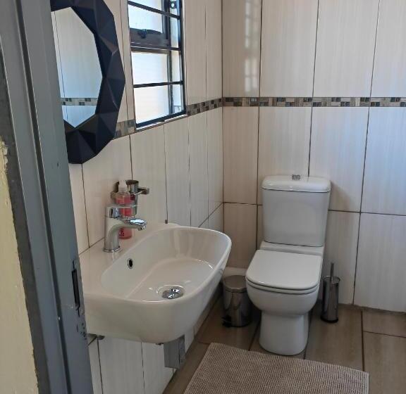 Номер Deluxe, Back Of The Moon Guesthouse