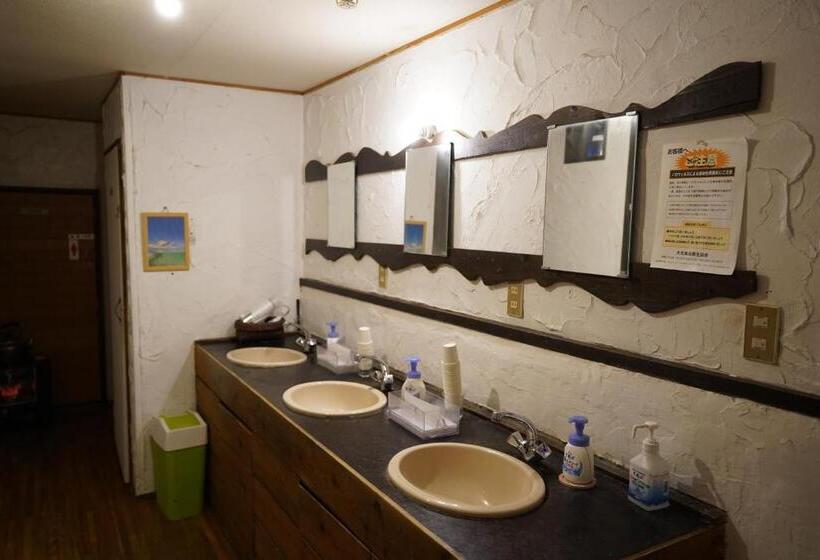 Camera Quadrupla Standard Bagno Condiviso, ありえすか Alyeska