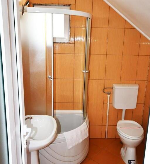 Номер Стандарт Трехместный, Casa ștefănuț