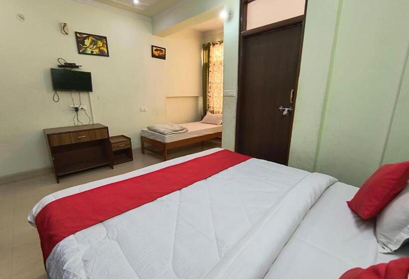 三人经典房间, Bullet Inn Jaipur
