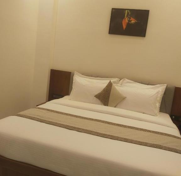 Номер Deluxe, Parivar Residency