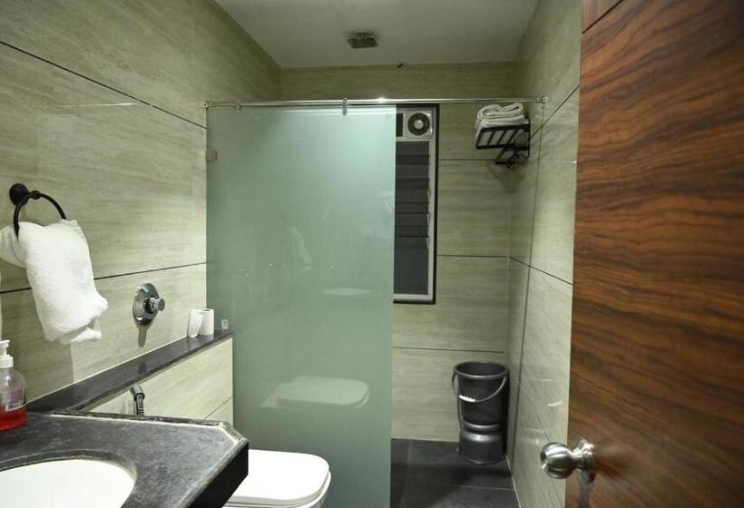 Номер Deluxe, The One Hotel Nashik