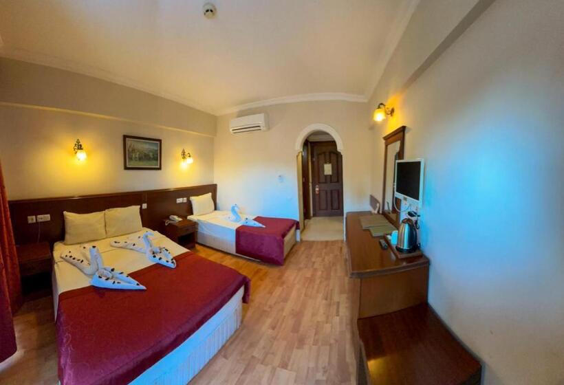 Номер Стандарт с Балконом, Astoria Park Hotel & Spa All Inclusive
