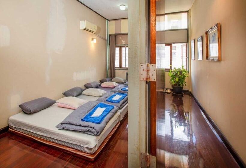 스탠다드 룸, Baan Kong Hostel