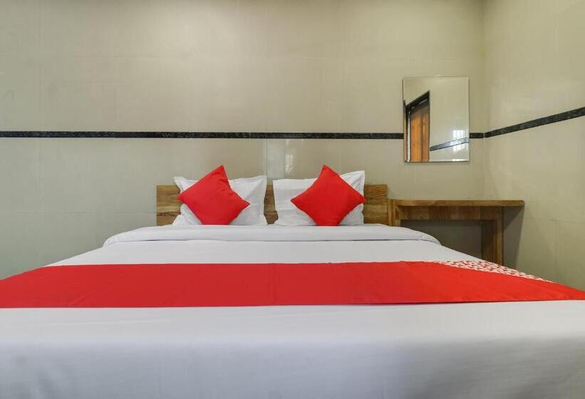 Номер Стандарт, Oyo Flagship Sri Lodge