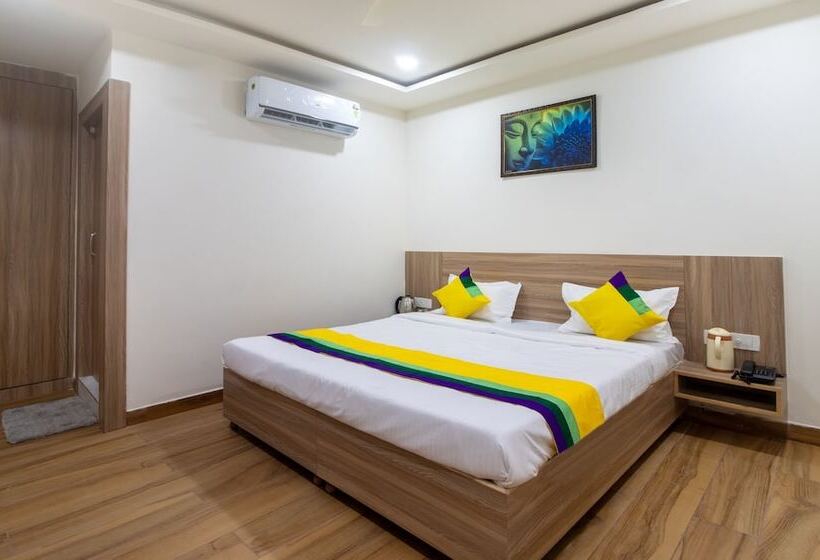 标准间, Itsy Hotels Krishna Residency, Govardhan Chauraha