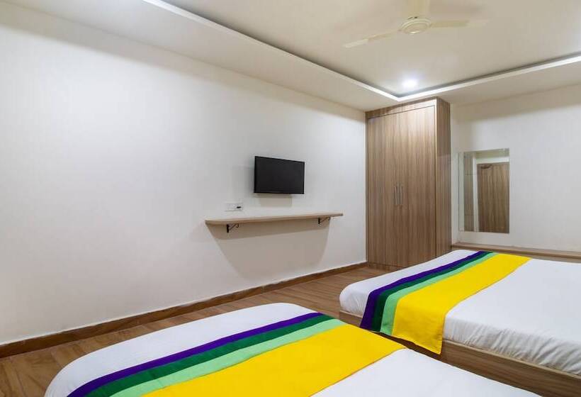 豪华房间, Itsy Hotels Krishna Residency, Govardhan Chauraha