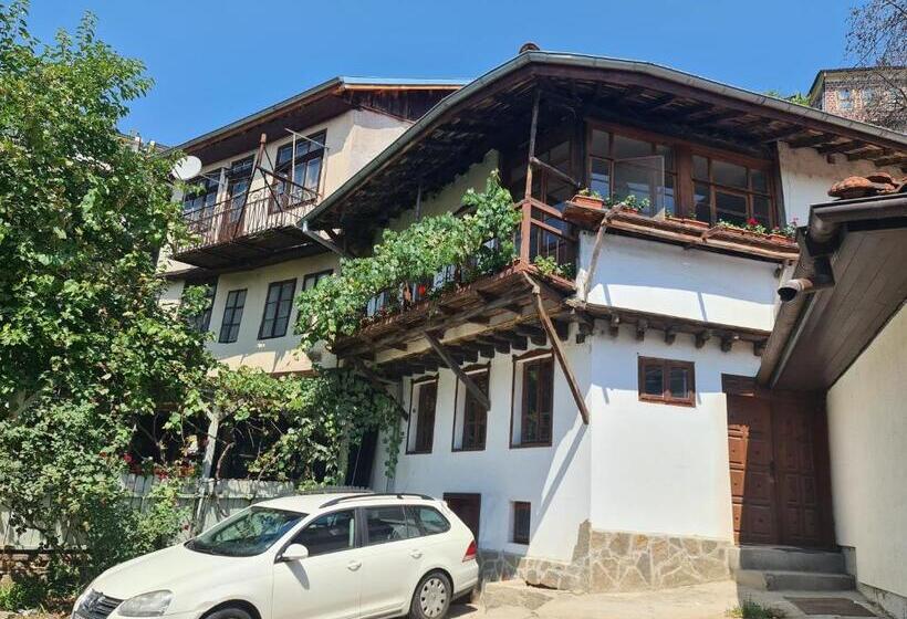 침실 2개 빌라, Guest House Gurko 7, 2br, Top Center, Free Parking