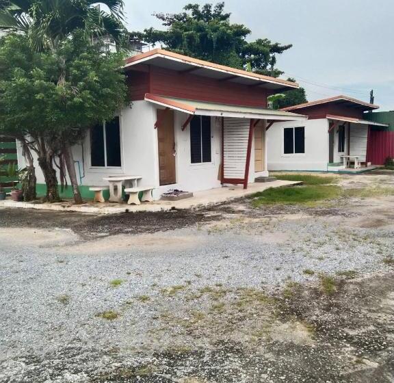 Номер Стандарт, บ้านมีสุขรีสอร์ท