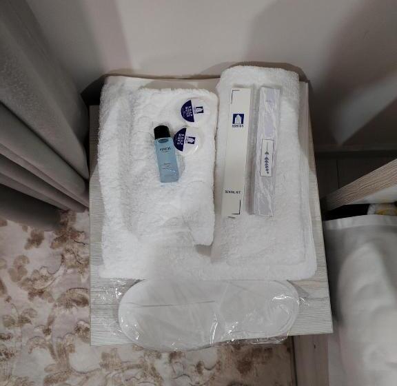 스탠다드 트리플 룸, Daniyar Guest House
