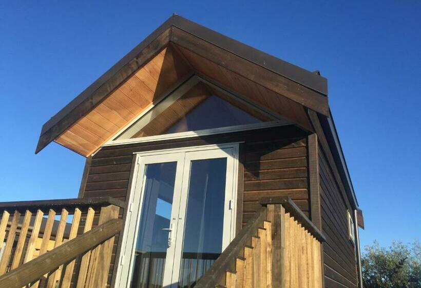 Номер Стандарт, Appleby House & Rabbit Island Huts