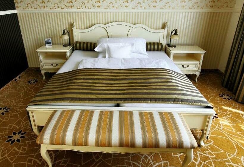 Люкс, Golden Royal Boutique Hotel & Spa
