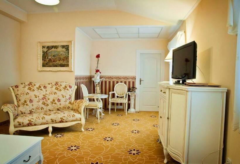 Люкс, Golden Royal Boutique Hotel & Spa