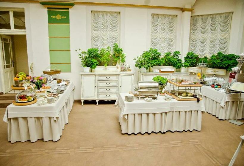Люкс, Golden Royal Boutique Hotel & Spa