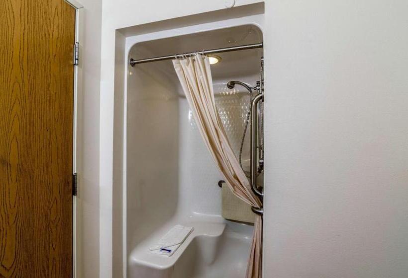 חדר סטנדרט מותאם לאדם עם מוגבלויות, Motel 6 Kearney, Ne