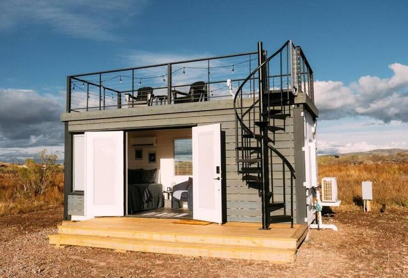 חדר סטודיו סטנדרד, New Starry Night Shipping Container Home
