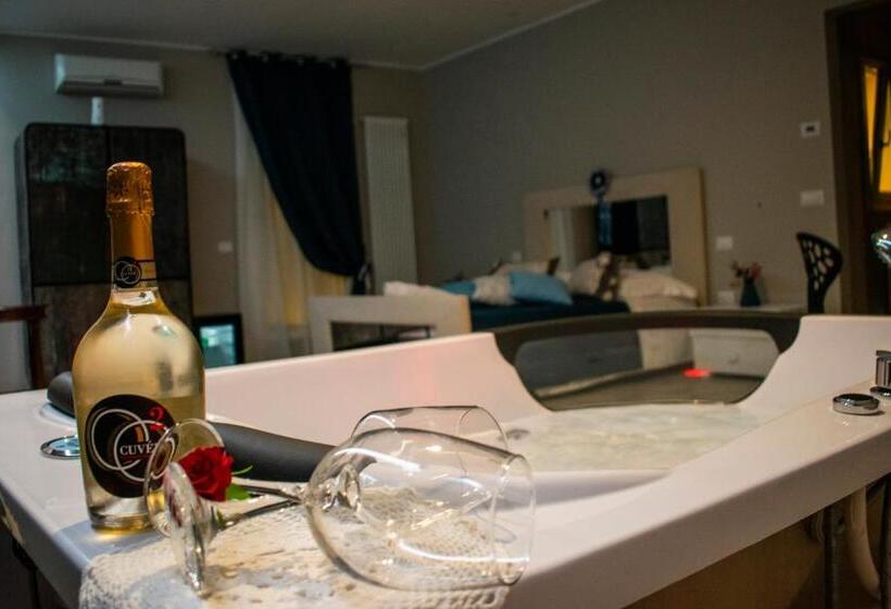 اتاق لوکس, B&b Sulla Rupe