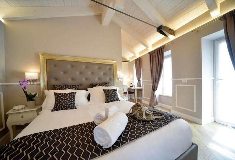 Номер Deluxe с Балконом, Eleìra Luxury Accomodations