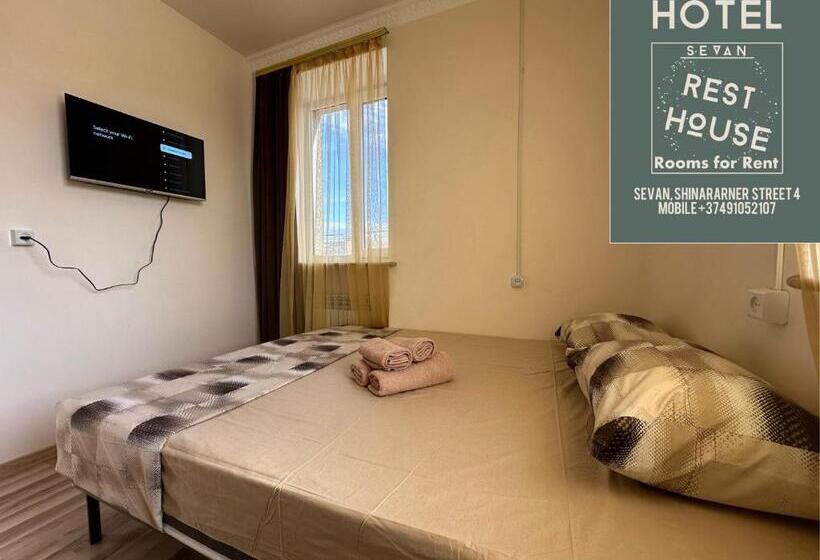 اتاق استاندارد, Sevan Rest House
