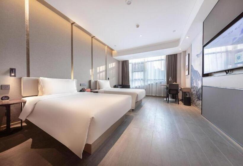 Номер Superior, Atour Hotel Taian Taishan Internation Convention And Exhibition Center