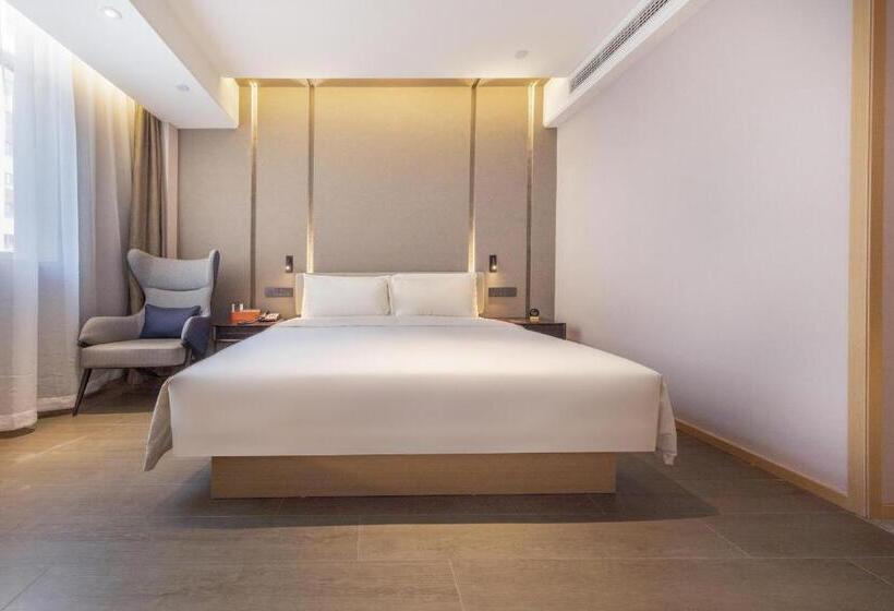 Номер Superior, Atour Hotel Taian Taishan Internation Convention And Exhibition Center