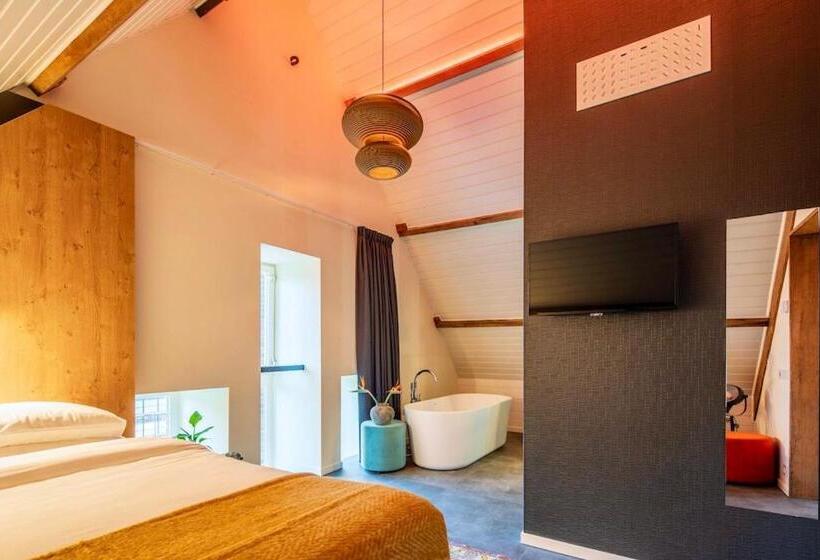 اتاق لوکس, Bunk Hostel Utrecht