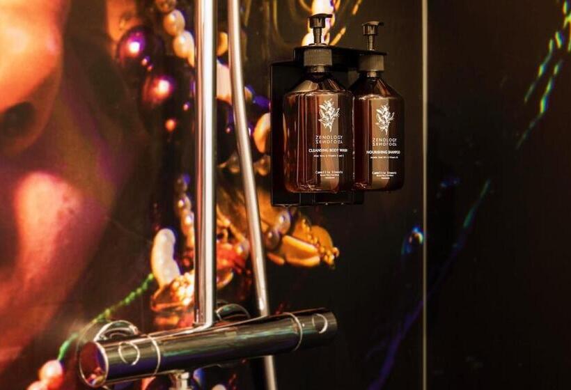 اتاق لوکس, Bunk Hostel Utrecht