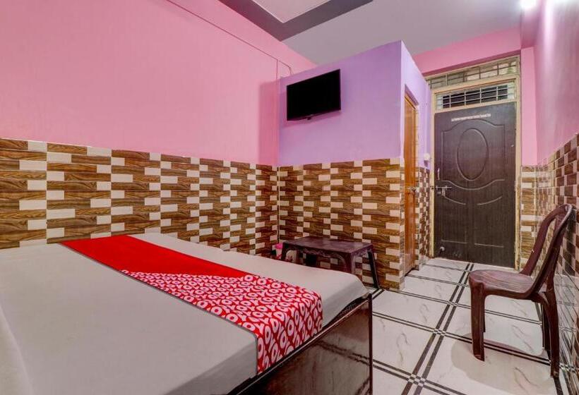 Трехместный Номер Классика, Oyo Flagship Rajan Residency