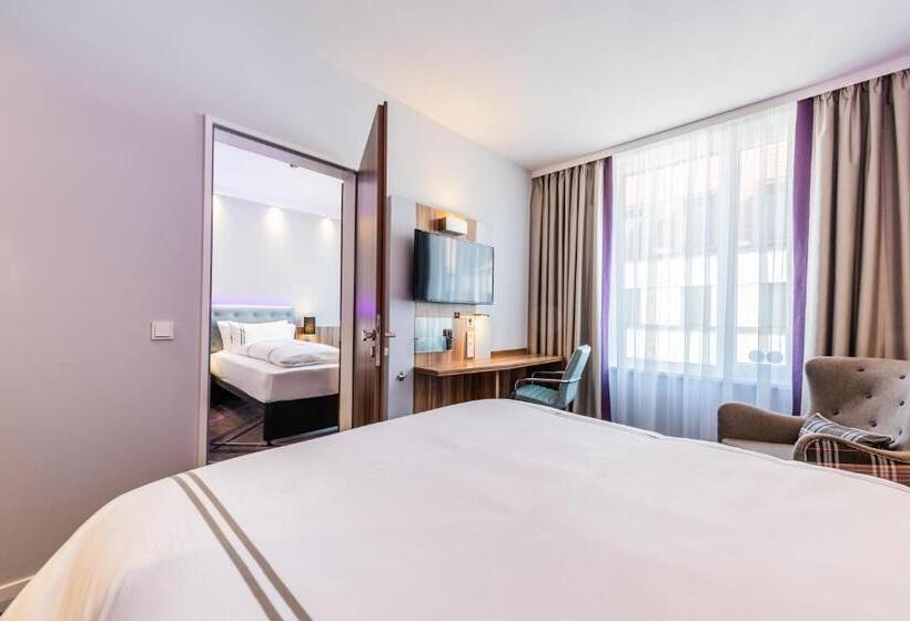 Номер Стандарт Трехместный, Premier Inn Dresden City Zentrum