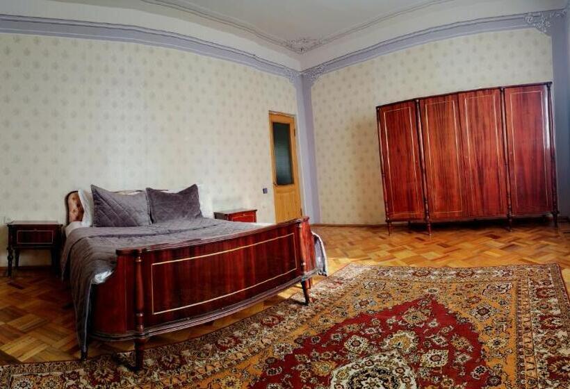 Номер Deluxe, Airport To Echmiadzin Guest House
