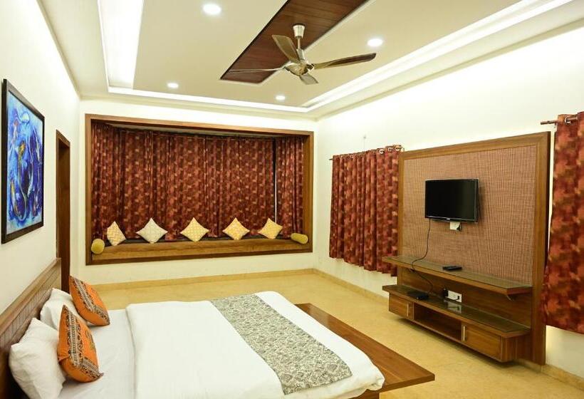Номер Deluxe, Blue Lagoon Resort