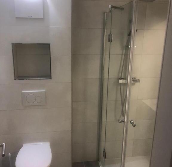 Апартаменты 1 Спальня, Alpenland