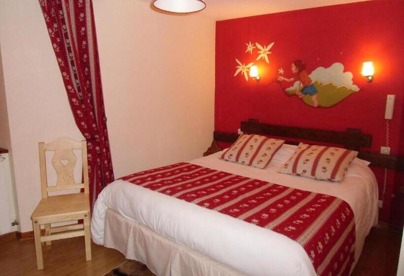 Номер Стандарт Вид на Горы, Auberge Aux 3 Frenes