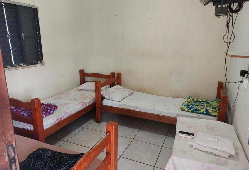 חדר אקונומי לשלושה, Atlantic Hotel   Campo Grande