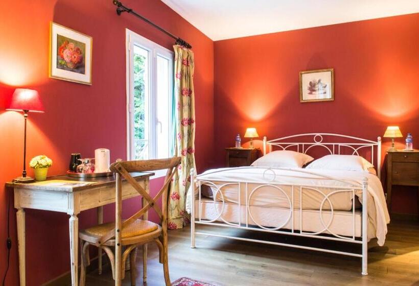 Номер Стандарт, B&b Des Marcs D Or