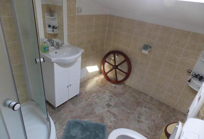 آپارتمان 2 خوابه, Pensiunea Portas Resort