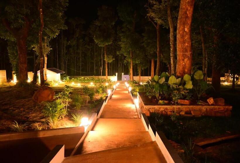 Вилла 1 Спальня, Shree Kalya Resort  Chikmagalur