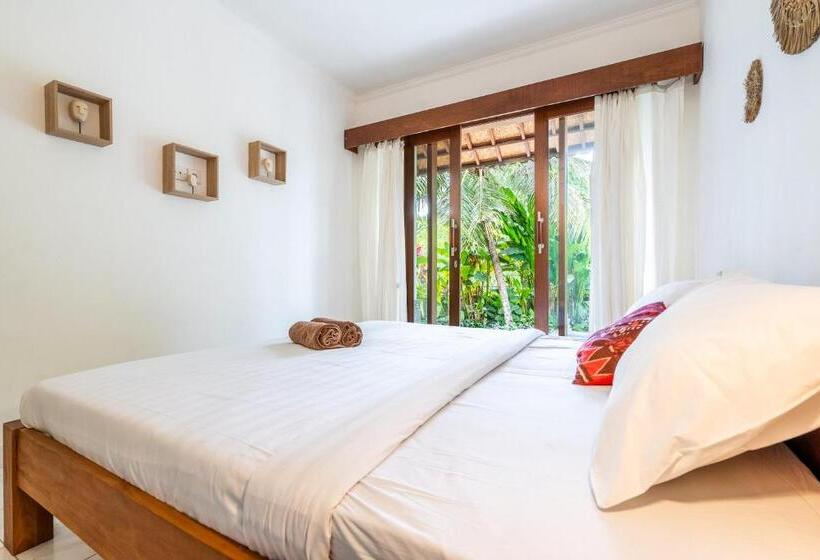 스탠다드 룸 풀장 전망, Uda Suite Guest House 2