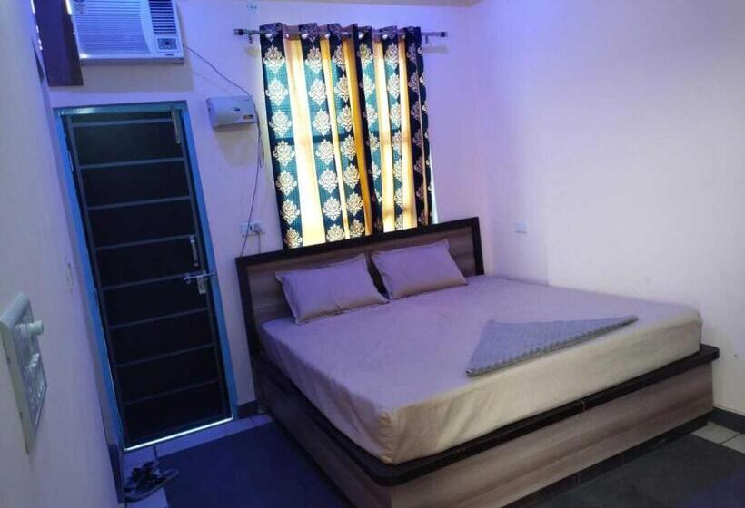 Номер Стандарт, Oyo Blue Dream Palace