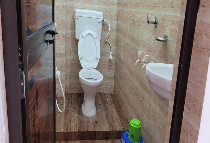 Номер Стандарт, Staymaker Rajdeep Guest House