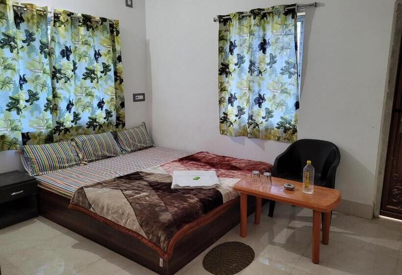Номер Deluxe, Staymaker Rajdeep Guest House